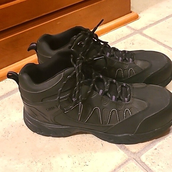 Tredsafe Men's Black Steel Toe Slip Resistant Work Boots Size 8.5 - Picture 1 of 9